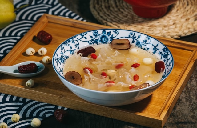 中医食疗方推荐:缓解失眠的五大食疗方法 中医食疗方推荐:缓解失眠的五大食疗方法