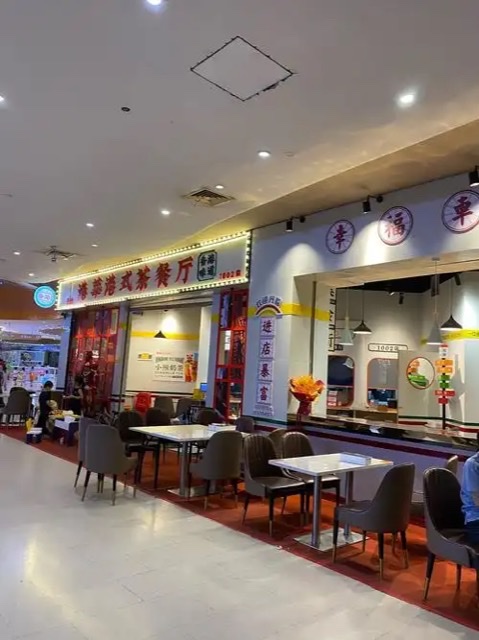 香港生活:从茶餐厅到空中跑道的长寿革命 香港生活:从茶餐厅到空中跑道的长寿革命
