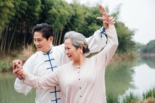 中老年人日常养生:构筑健康晚年基石 中老年人日常养生:构筑健康晚年基石