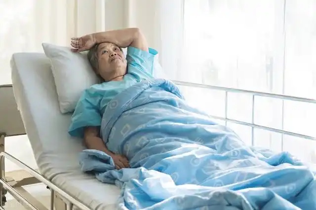 健康预警:掌握4点,告别老年卧床依赖 健康预警:掌握4点,告别老年卧床依赖