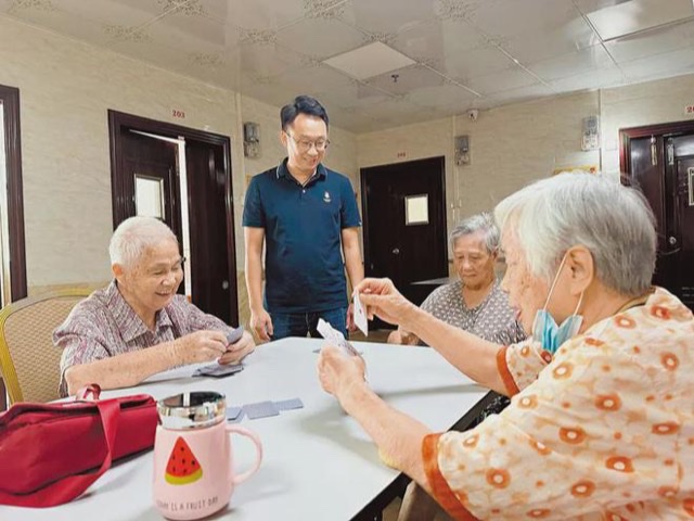 快讯:“健康标配”,聚焦香港地区地区老年健康新趋势 快讯:“健康标配”,聚焦香港地区地区老年健康新趋势