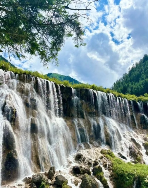 记者体验:云游九寨沟,一场舒适老化的心灵之旅 记者体验:云游九寨沟,一场舒适老化的心灵之旅