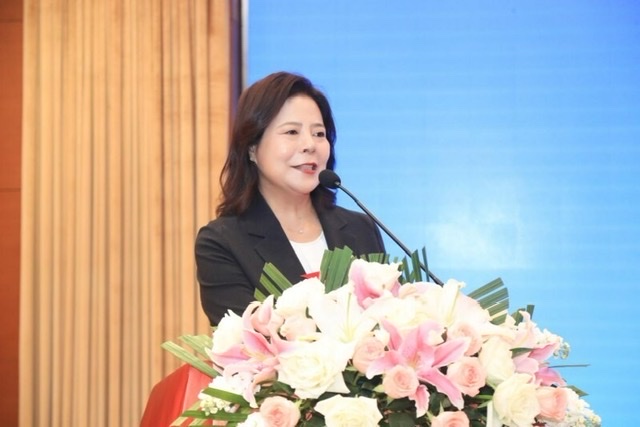厚德礼科技创新驱动:蜂产品酶解技术引领产业变革之路 厚德礼科技创新驱动:蜂产品酶解技术引领产业变革之路
