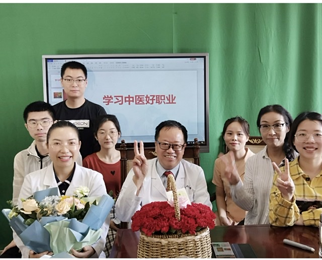 《跟我学中医》之4:从“风火轮”“火烧赤壁”学国医大师 《跟我学中医》之4:从“风火轮”“火烧赤壁”学国医大师