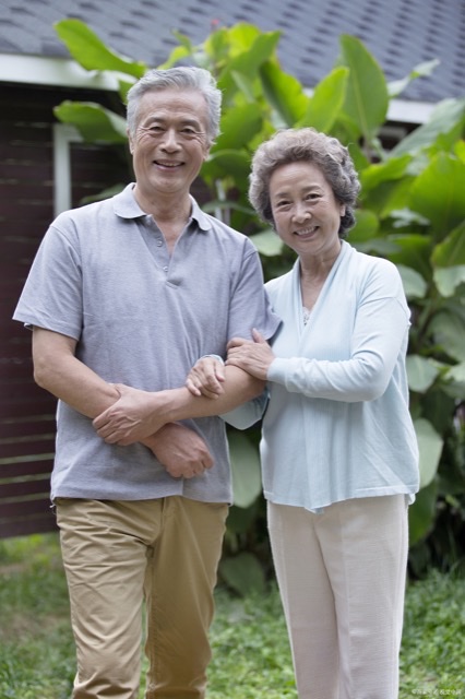 医生揭秘:老年朋友身上有点“肉”,竟是抗病的关键 医生揭秘:老年朋友身上有点“肉”,竟是抗病的关键
