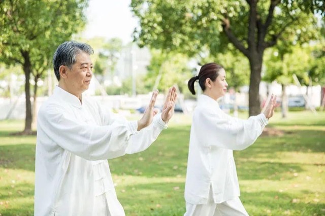 夏天错误锻炼方式:埋下健康隐患的“定时炸弹” 夏天错误锻炼方式:埋下健康隐患的“定时炸弹”