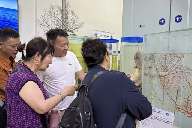 解码健康奥秘:与卫康生物携手走进中国科学院海洋研究所标本馆 解码健康奥秘:与卫康生物携手走进中国科学院海洋研究所标本馆