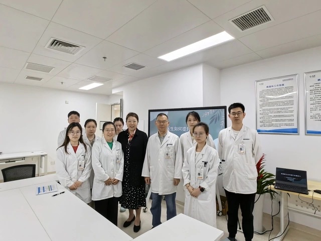 对话张丽华教授:分子与数字病理,打开精准诊断新 对话张丽华教授:分子与数字病理,打开精准诊断新