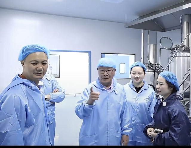 研发到市场:康美新药乔迁,复方蜂胶口服液获顶尖专家力推 研发到市场:康美新药乔迁,复方蜂胶口服液获顶尖专家力推