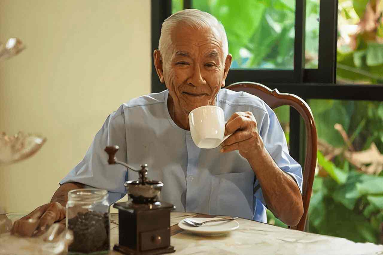 早起喝咖啡:不止你舒服,肠道菌群也受益 早起喝咖啡:不止你舒服,肠道菌群也受益