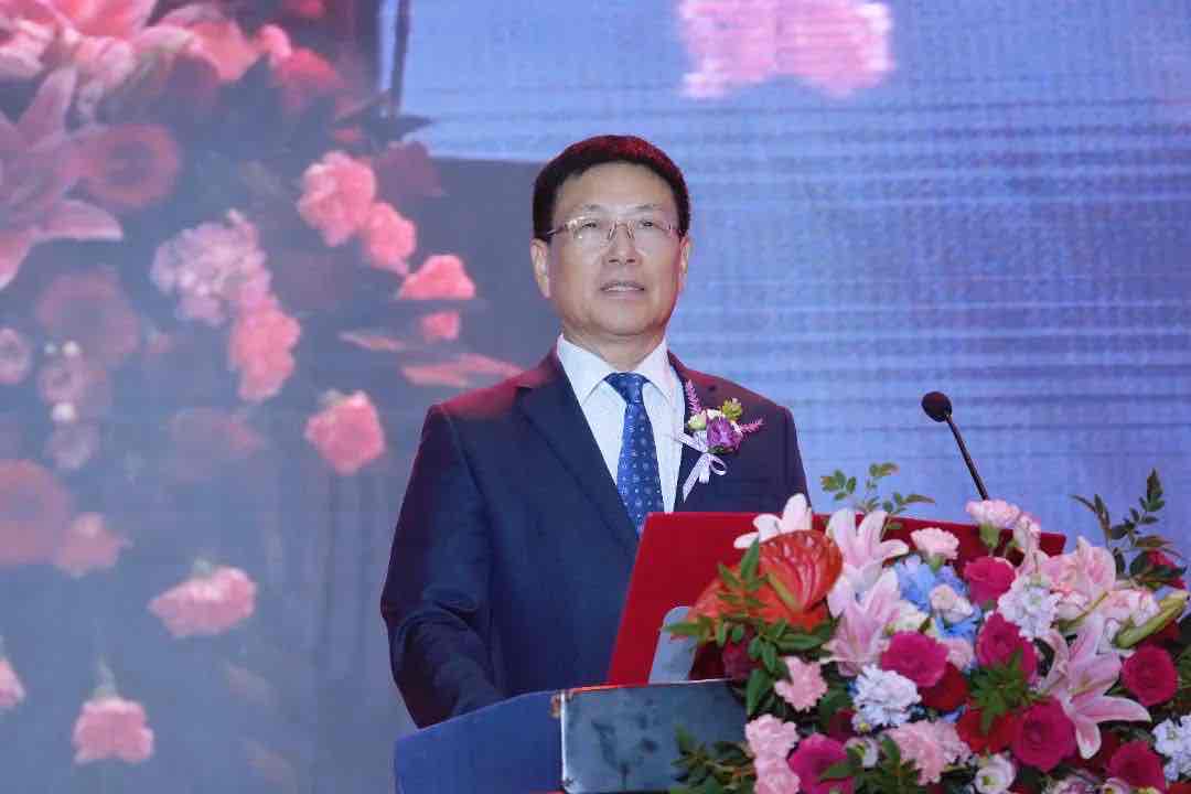 向新而行 未来已来:百岁园21周年盛典点亮主动健康新坐标 向新而行 未来已来:百岁园21周年盛典点亮主动健康新坐标