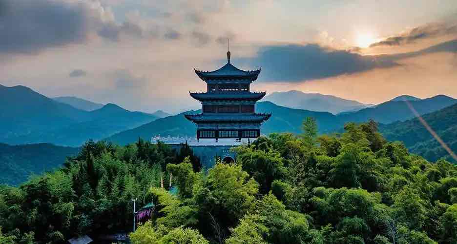 禅意山水间,养生西九华 禅意山水间,养生西九华