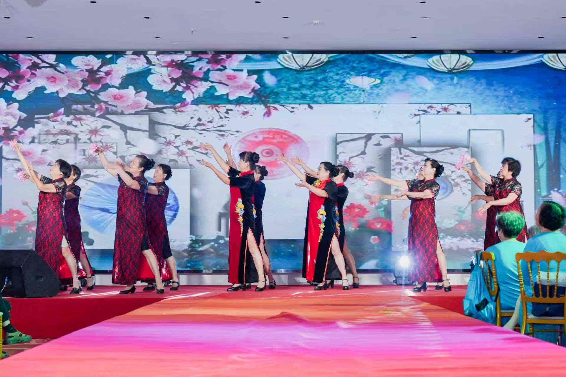 快迅:福米寿&清大德人管理总部十六周年庆典举行 聚焦老年健康与文化交融 快迅:福米寿&清大德人管理总部十六周年庆典举行 聚焦老年健康与文化交融