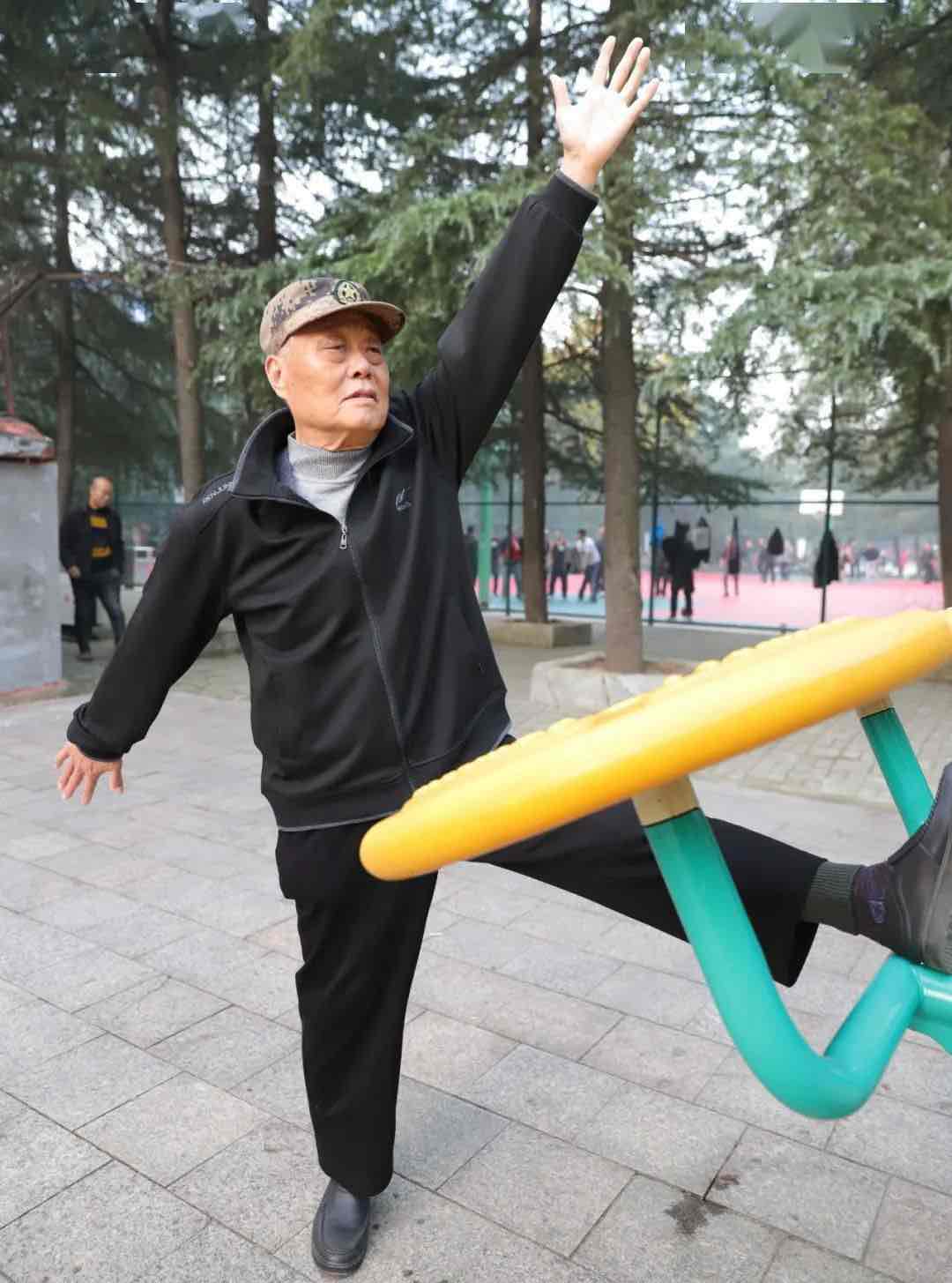 老人健身别踩坑!中医师列“十大误区”,科学锻炼才护身 老人健身别踩坑!中医师列“十大误区”,科学锻炼才护身