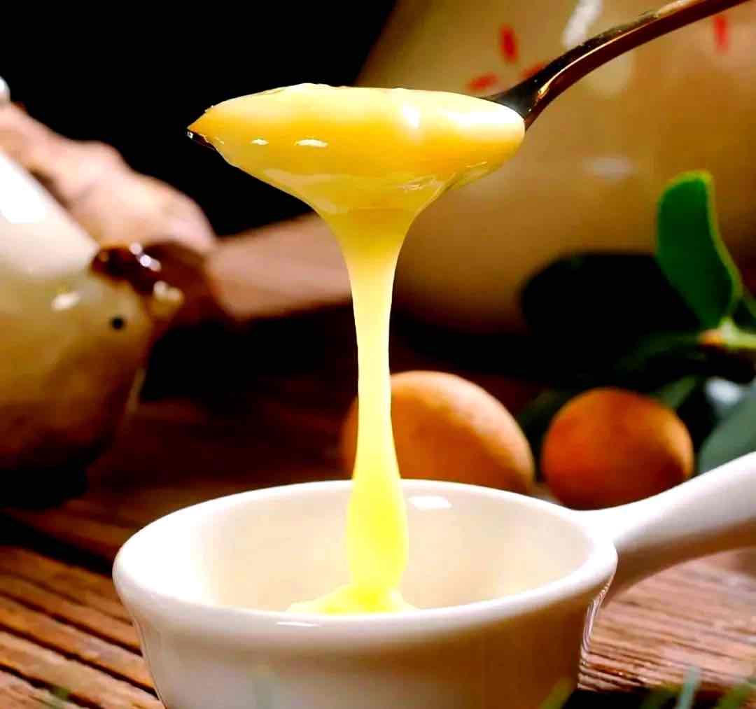 亚洲抗衰老医学研究院解密:蜂王浆的抗衰老秘密,不止是“皇室补品”那么简单 亚洲抗衰老医学研究院解密:蜂王浆的抗衰老秘密,不止是“皇室补品”那么简单