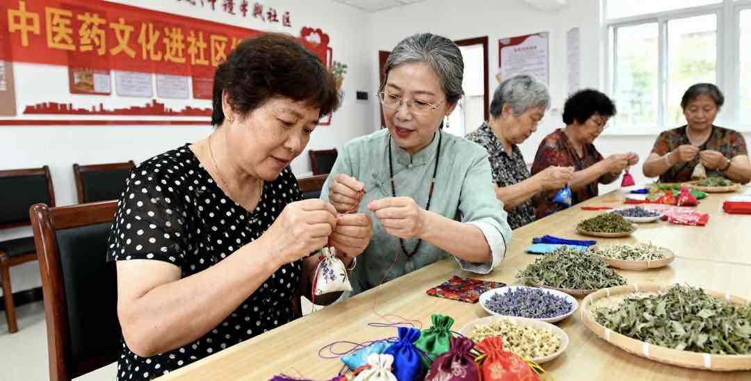 老年人健康不看“是否得病” 血脂理想值才是心脑血管“护身符” 老年人健康不看“是否得病” 血脂理想值才是心脑血管“护身符”