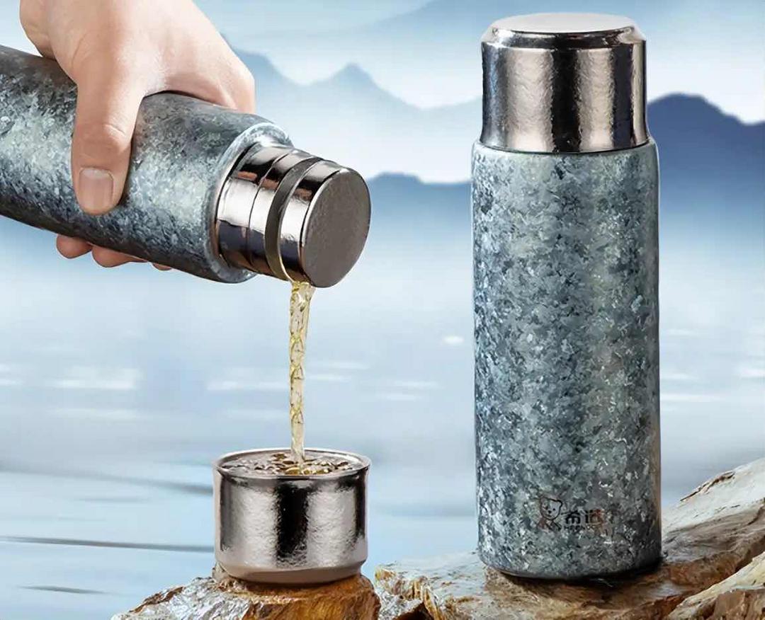 给老年人选保温杯?这些细节不注意,可能埋下慢性中毒隐患 给老年人选保温杯?这些细节不注意,可能埋下慢性中毒隐患