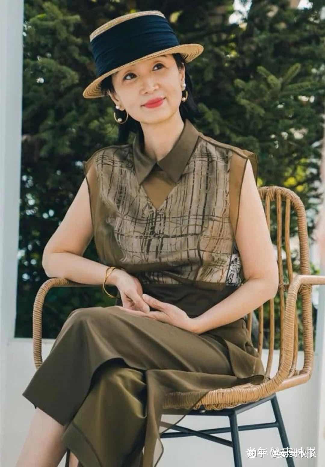 �����г���������ݣ�����֮��ϰ�߼�������