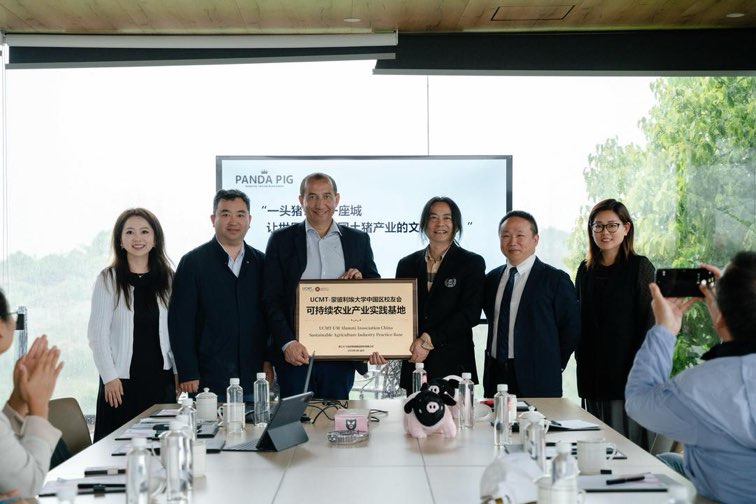 �Ǹ���Ұ������ͬ�У��ɱ�������ѧУ�ѻ�𻪽��� ��̽ũ��·��