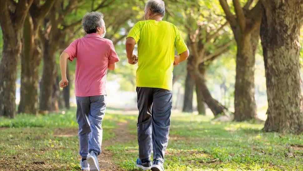 ���Խ��Խ���ף���������û�����ǻ��ë���ദ